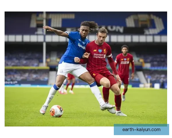 奥纳丘与伊沃比配合渐趋默契，表现值得关注