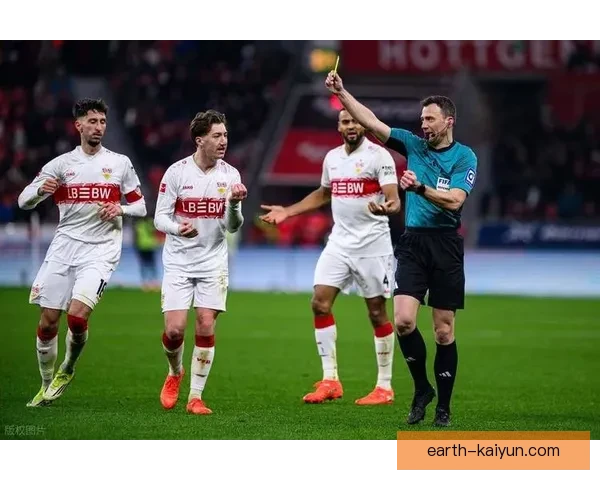 德甲斯图加特进攻火力持续提升,球队状态回暖值得关注 德甲斯图加特进攻火力持续提升,球队状态回暖值得关注